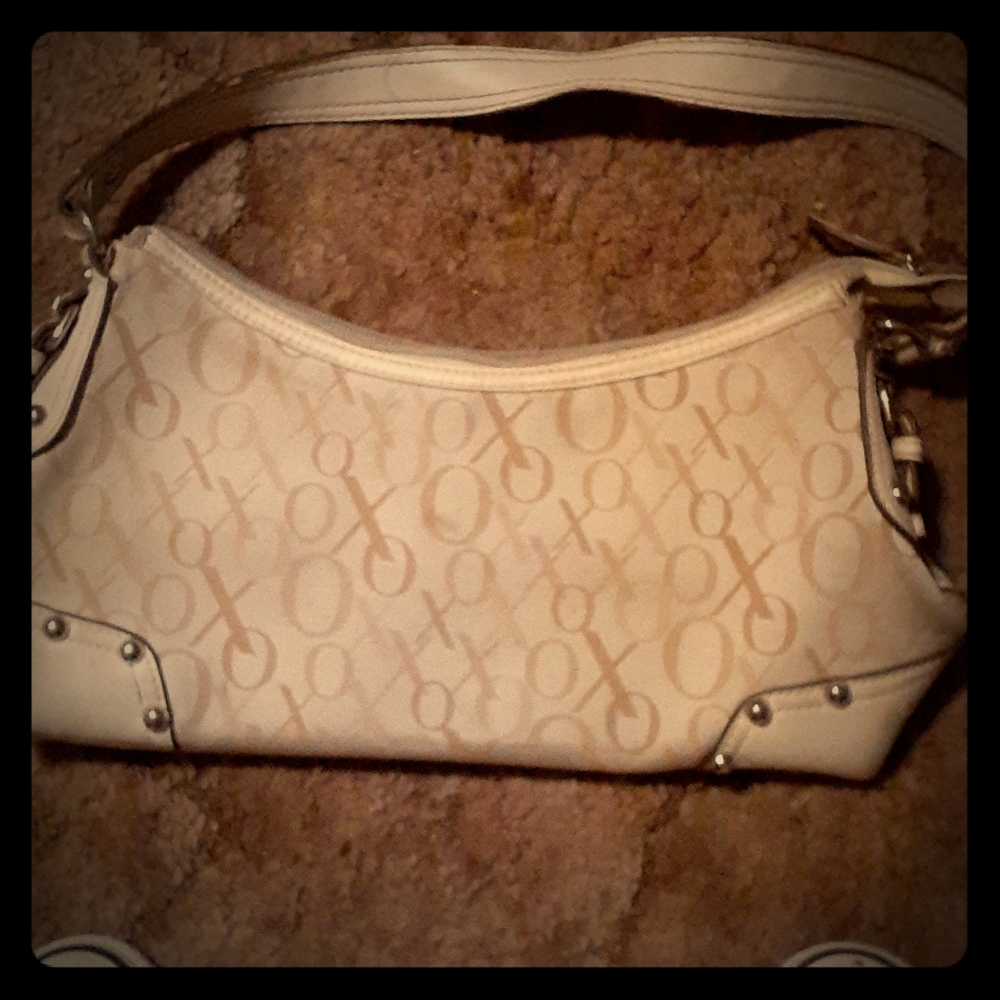 Hand bag